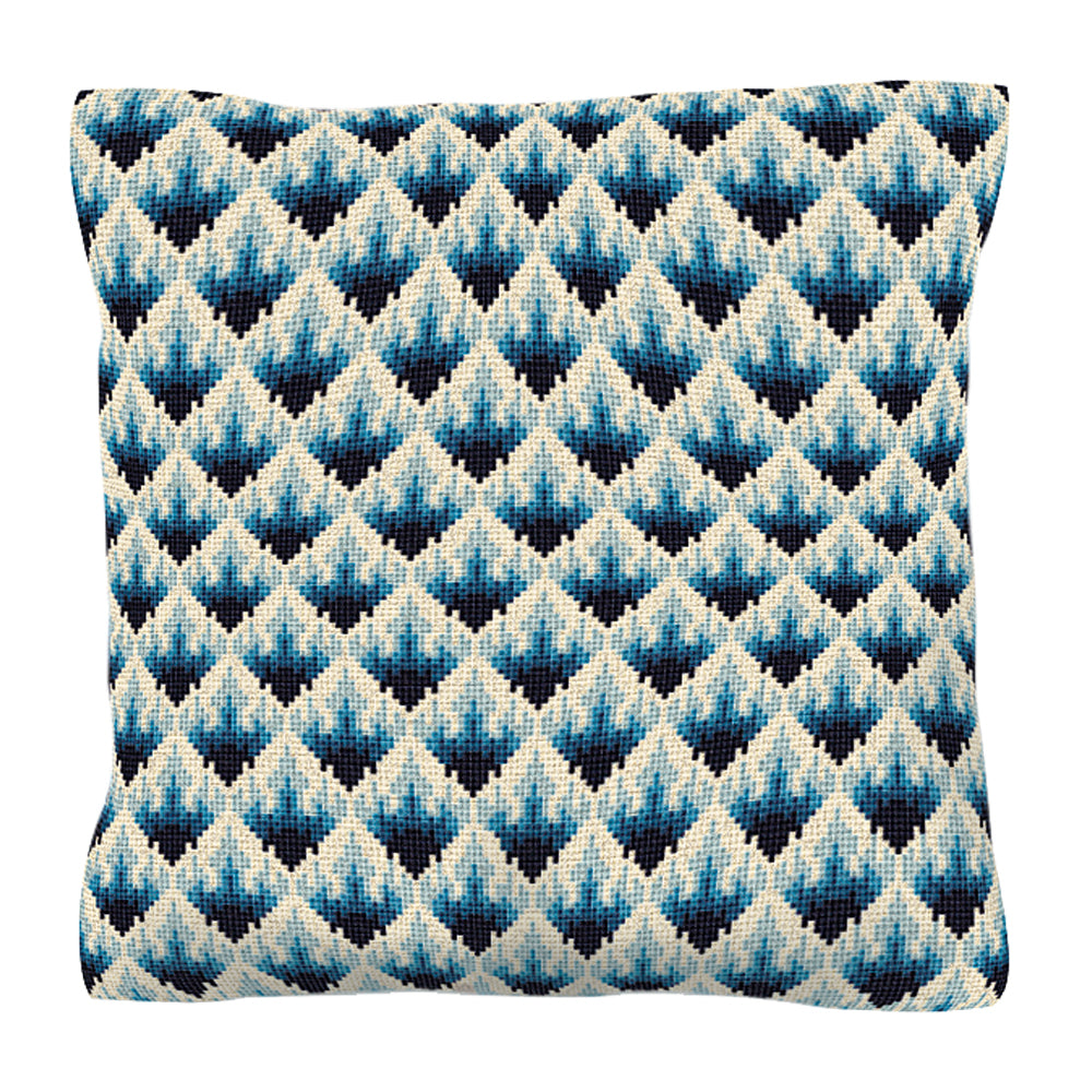 Trivento Cushion Tapestry Kit